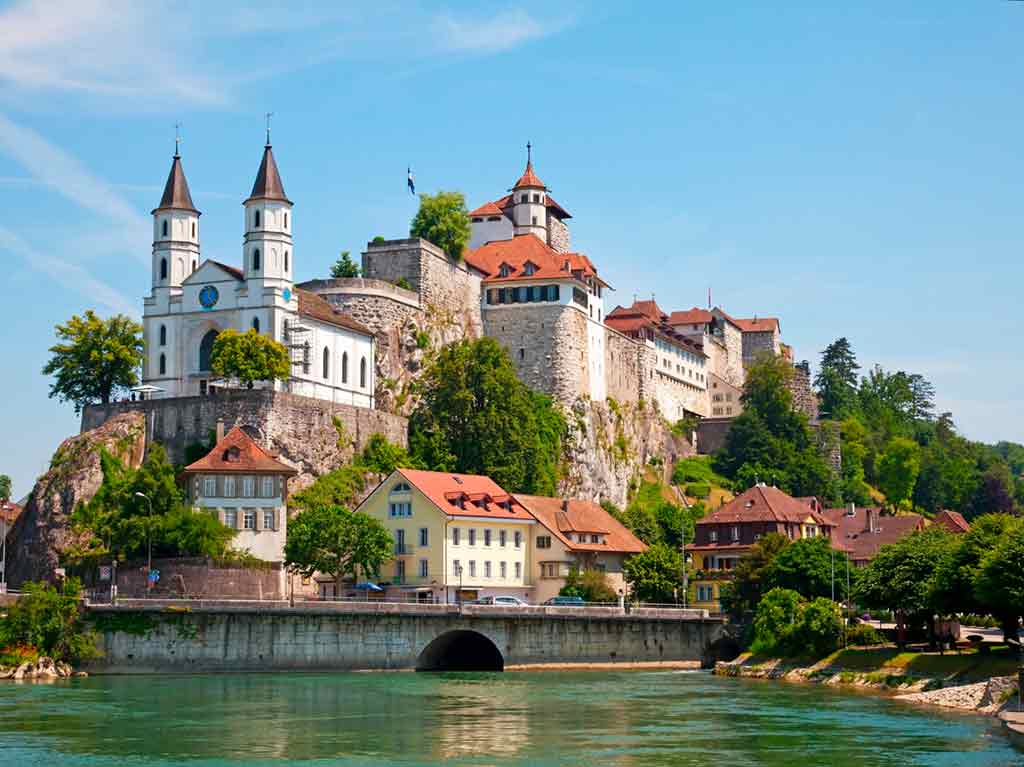 Castles in Switzerland Aarburg-Castle