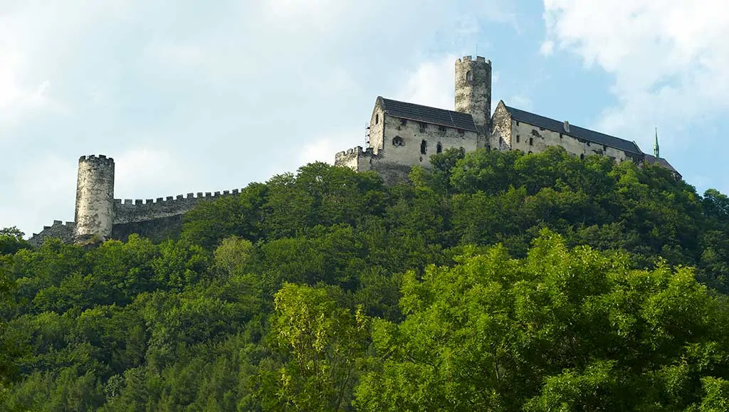 Famous Castles in Czech Bezdez Castle