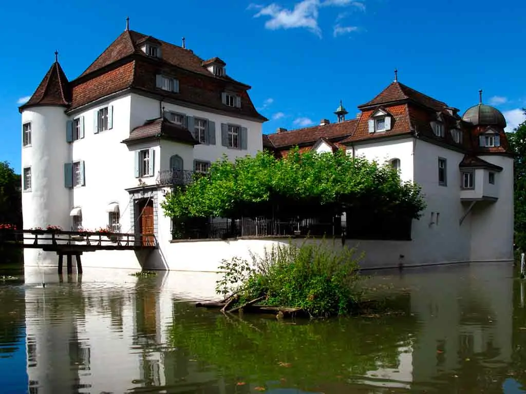 Best castles in Switzerland Bottmingen-Castle