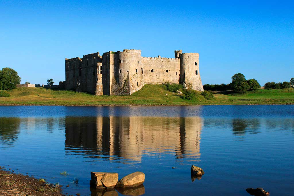 Castles in Wales Carew-Castle
