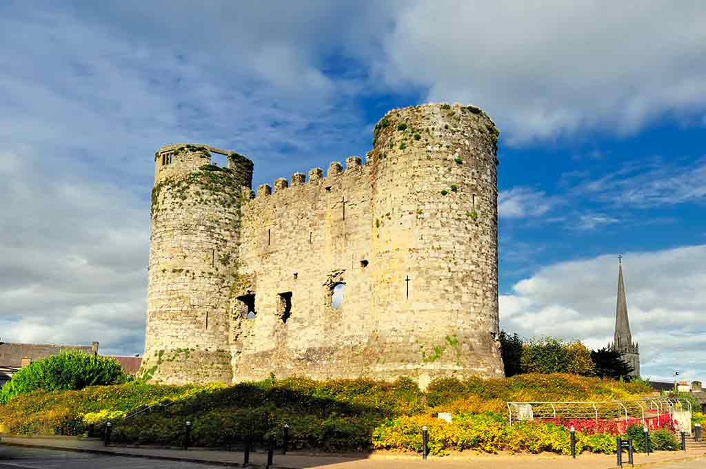 Famous Castles in Ireland Carlow-Castle
