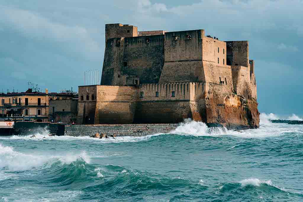 Famous Castles in Italy Castel-dell’Ovo