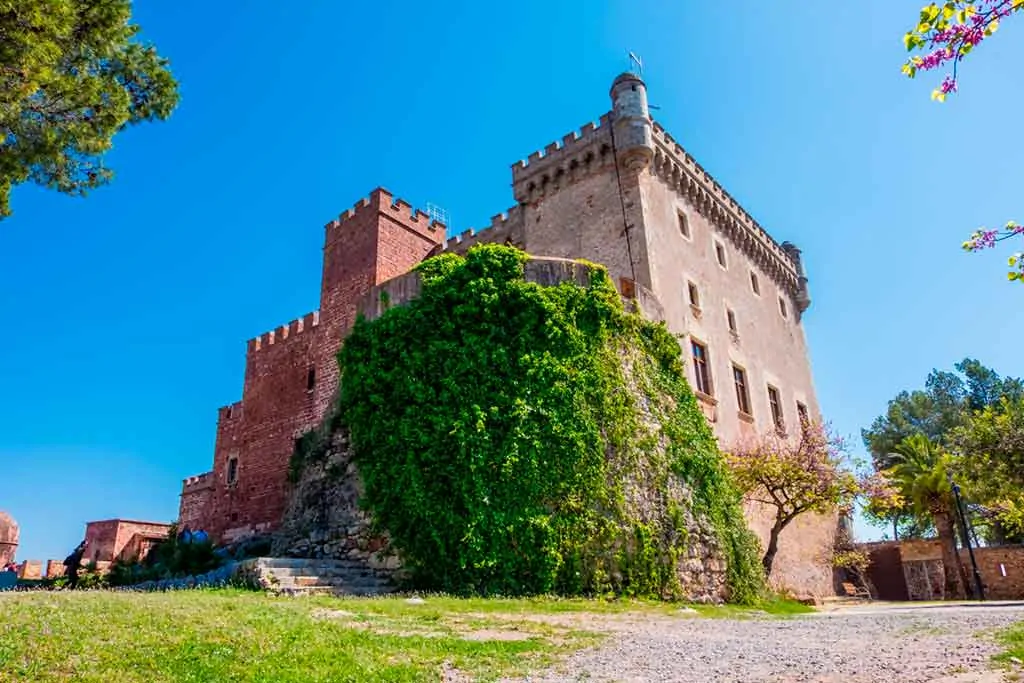 Best Castles in Spain Castelldefels-Castle