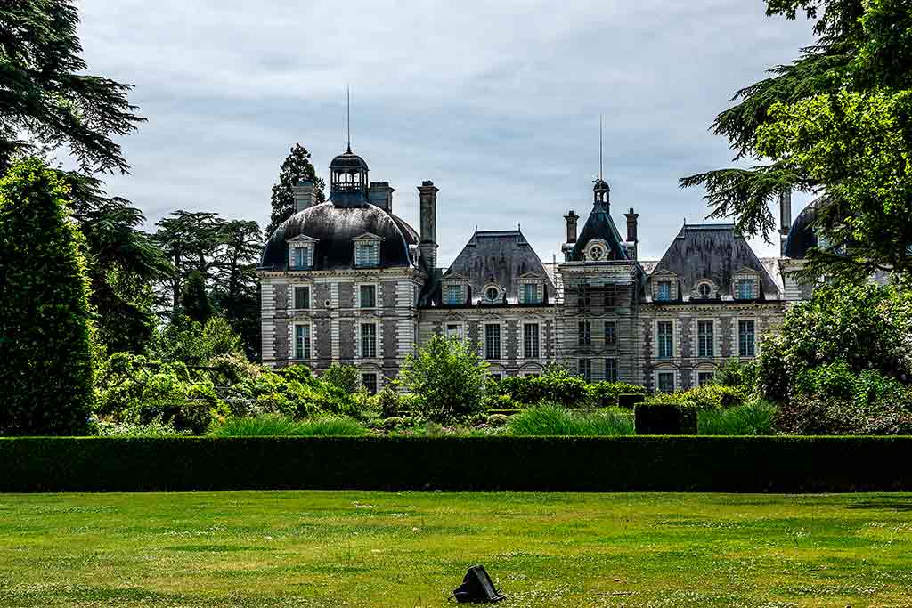 Castles in Loire Valley Château-of-Cheverny