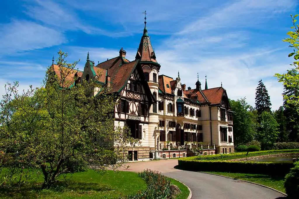 Best Czech Castles Chateau Lesna