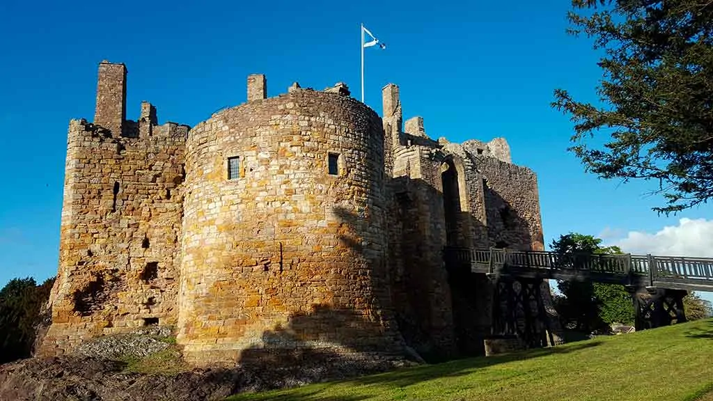 Best Scottish Castles DIRLETON-CASTLE