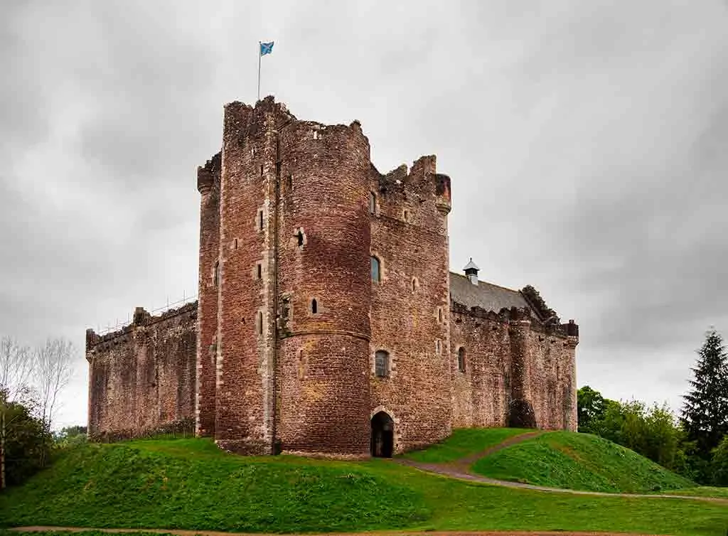 Castles in Scotland Doune-Castle