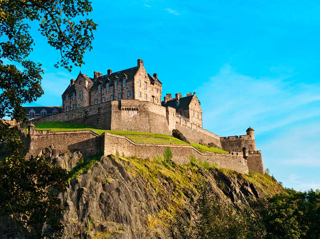 Zamki w Szkocji EDINBURGH-CASTLE