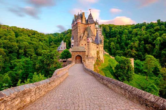 Burg Eltz Famous Castle In Germany Historic European Castles