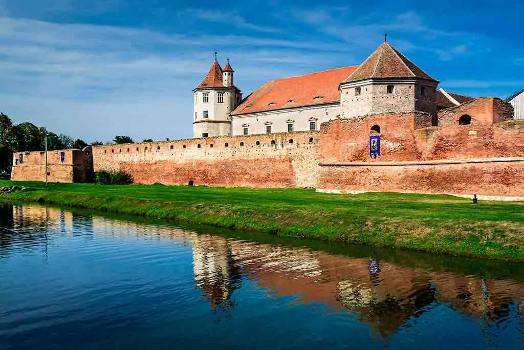 Best castles in Romania Fagaras-Fortress
