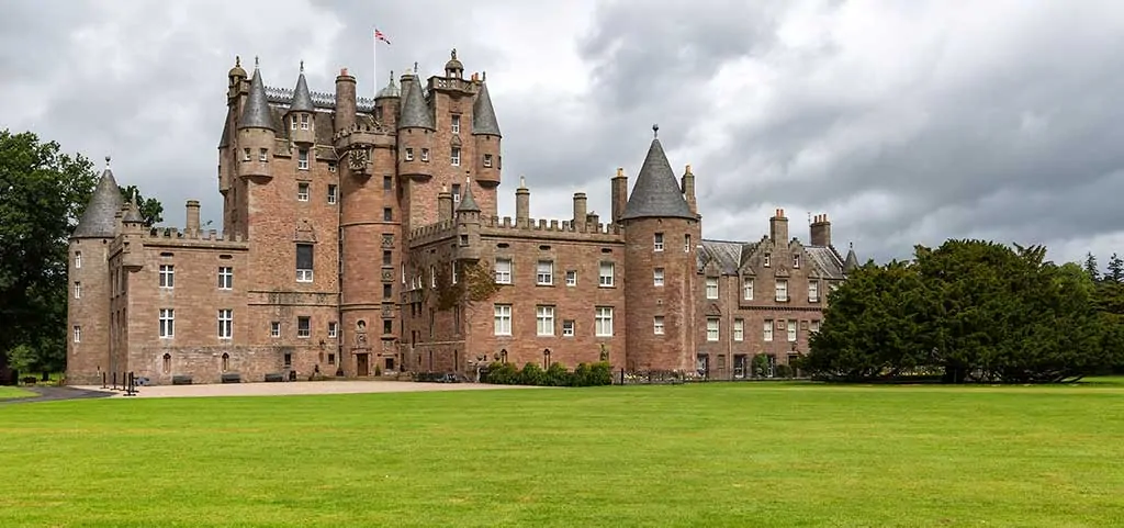 Scottish Castles GLAMIS-CASTLE