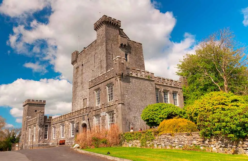 Best Castles in Ireland Knappogue-Castle