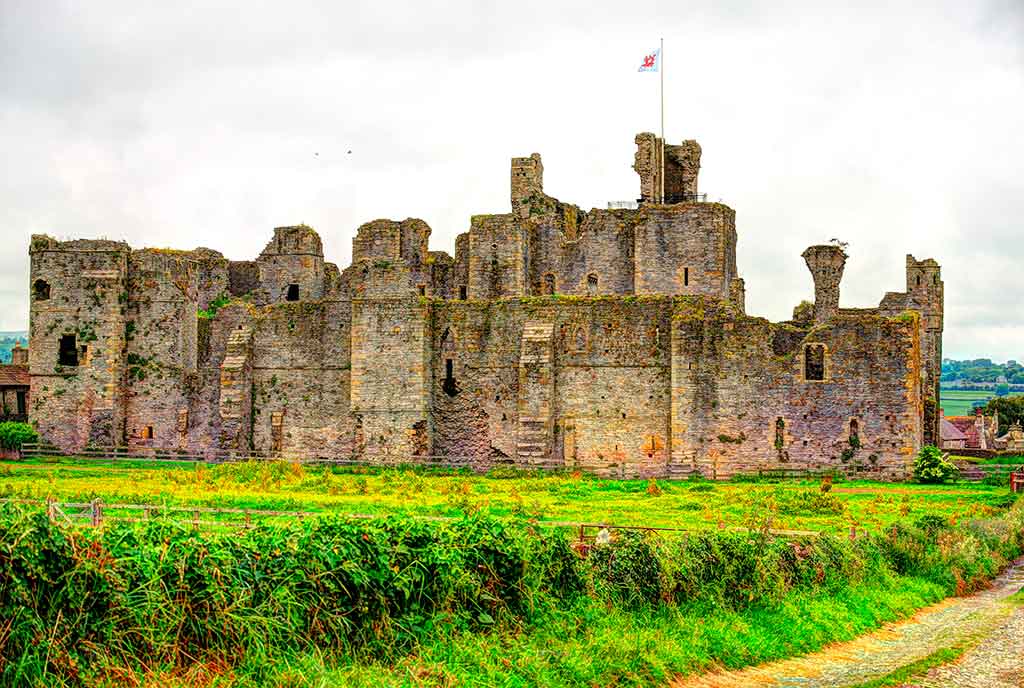 Zamki w Anglii Middleham-Castle