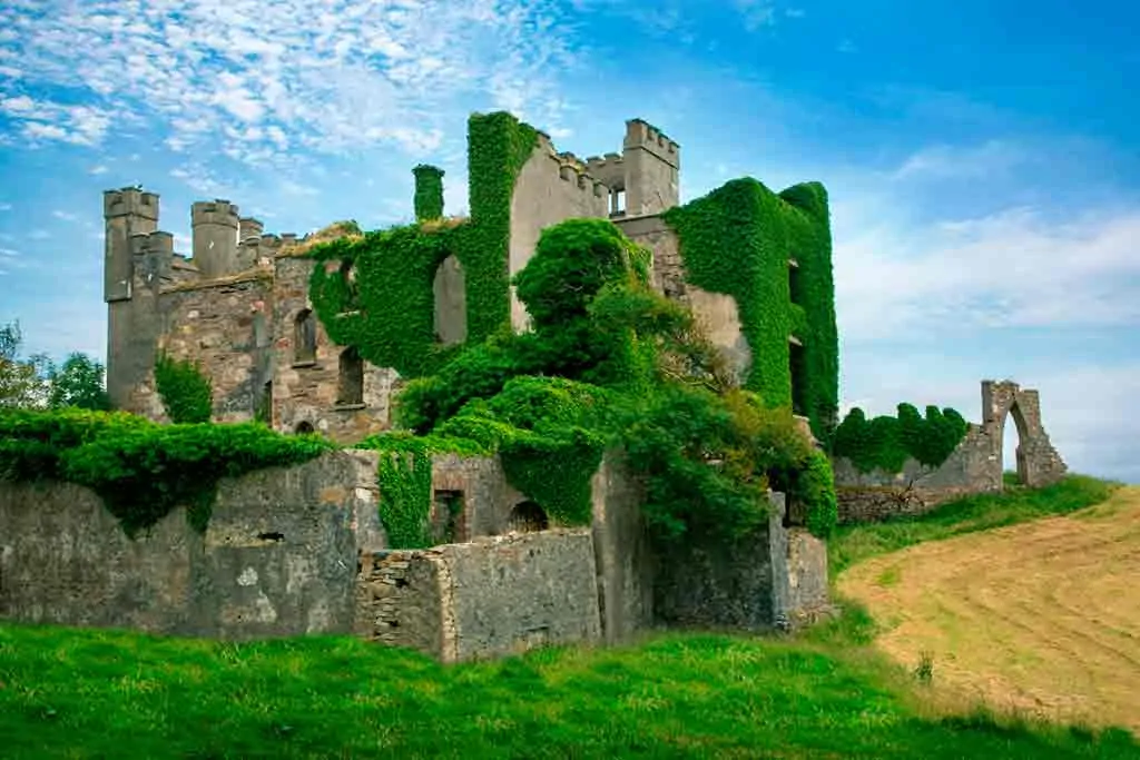 Haunted castles-Clifden-Castle