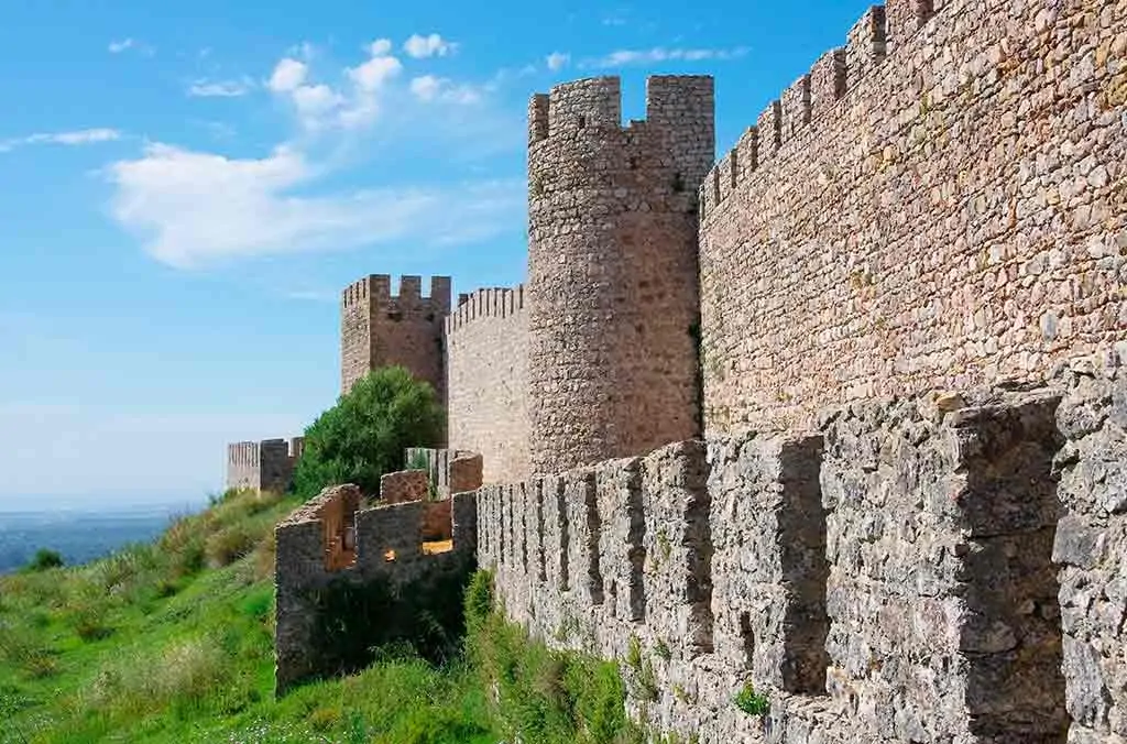 Portugal Castles-Castelo-de-Santiago-do-Cacem