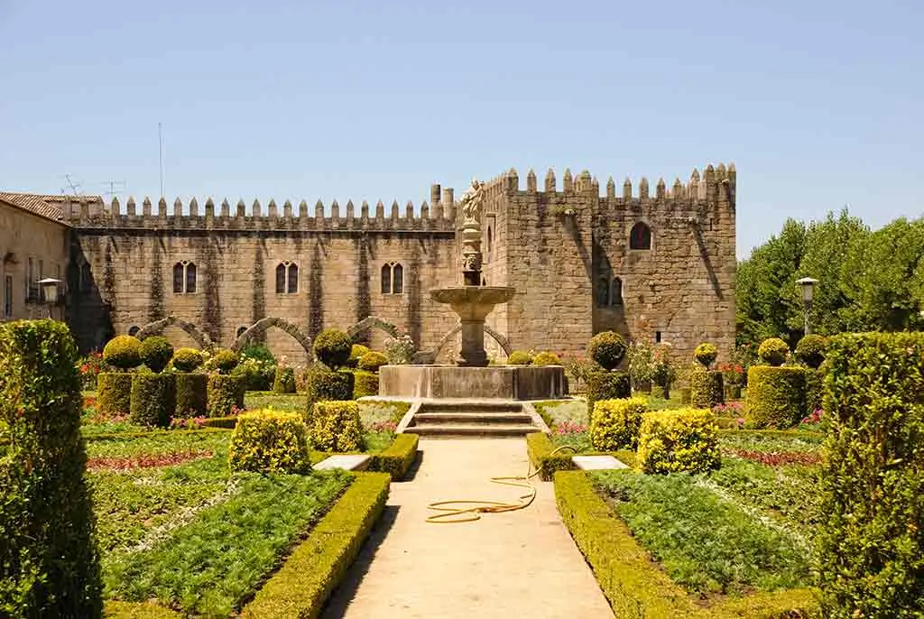 Famous Castles in Portugal-Castle-of-Braga