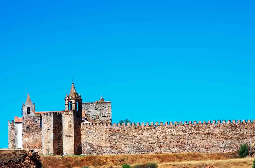 Portugal Castles-Castle-of-Mourao
