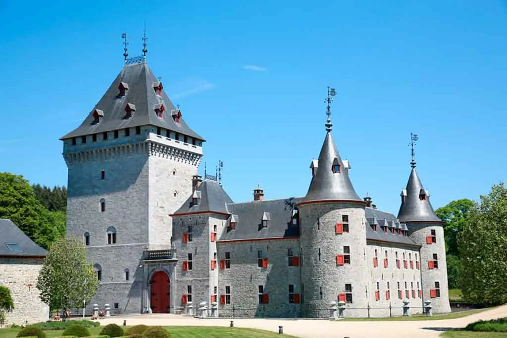 Best castles in Belgium-Jemeppe-Castle