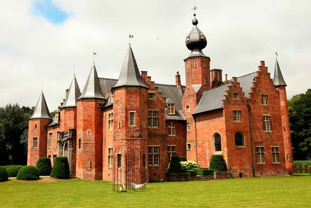 Castles in Belgium-Rumbeke-Castle