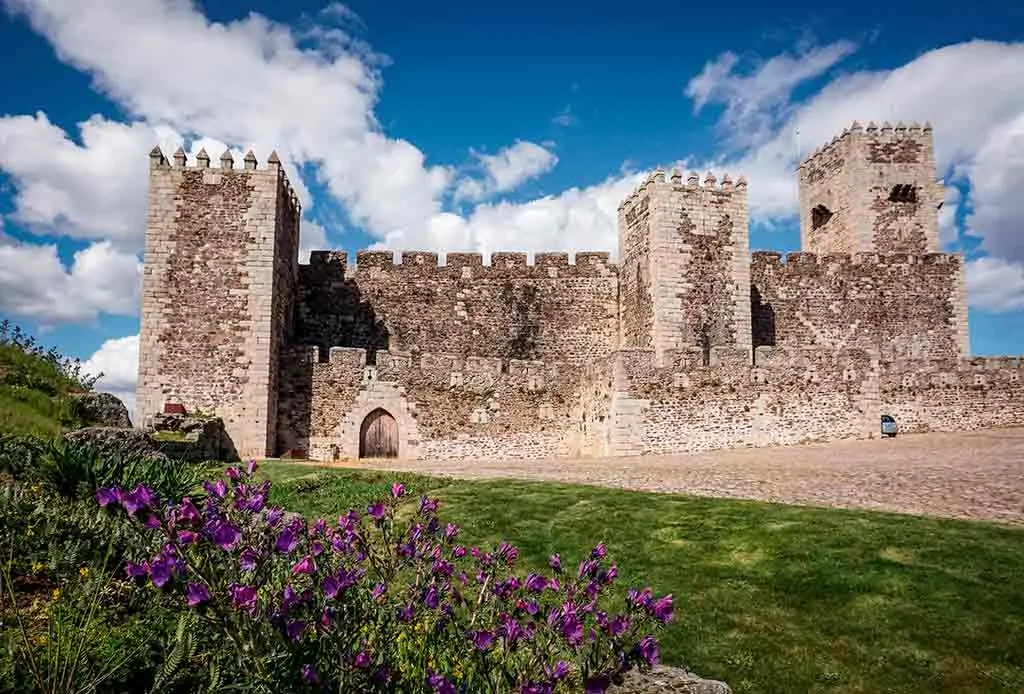 Best Portugal Castles-Sabugal-Castle