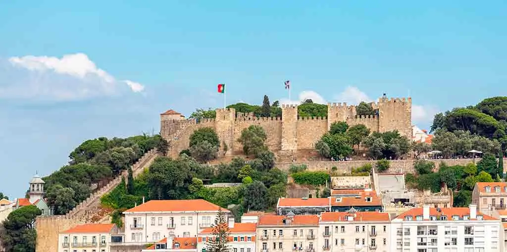 Best castles in Portugal-Sao-Jorge-Castle