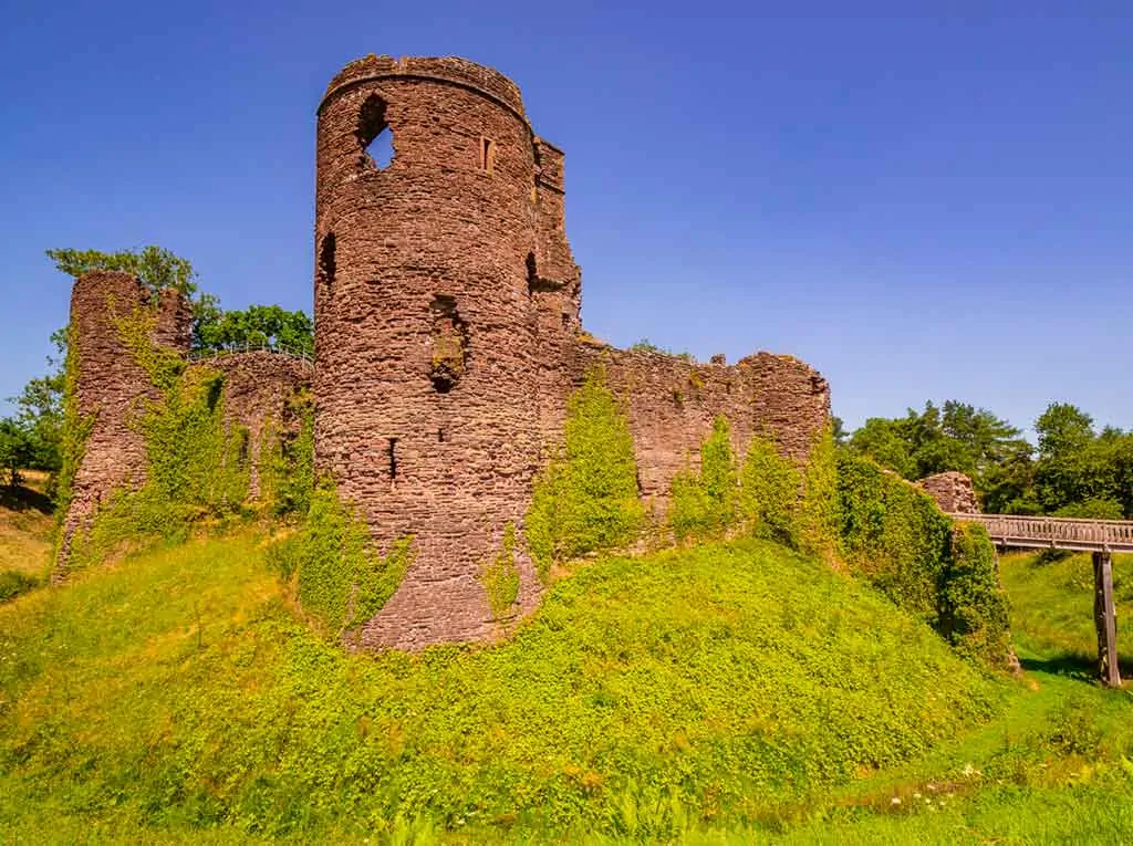 Best castles in South Wales-Skenfrith-Castle