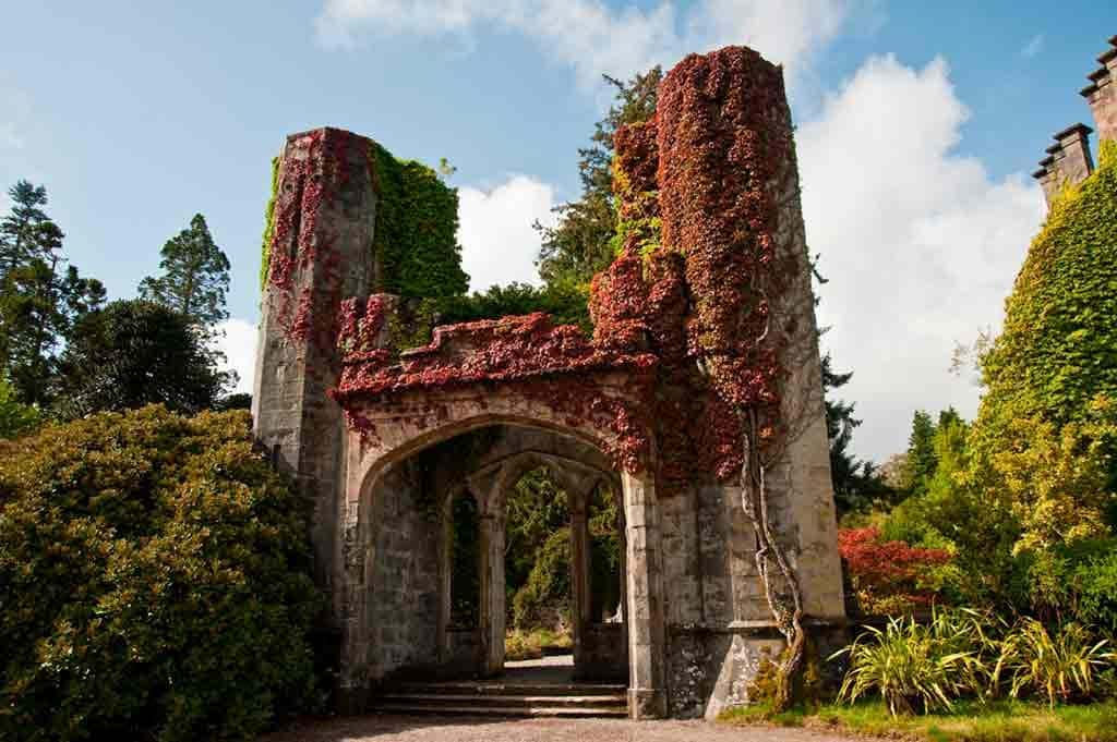 Castles in Highlands-Armadale-Castle,-Gardens-&-Museum