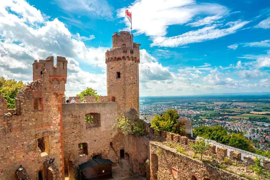 Famous Castles near Frankfurt-Auerbach-castle