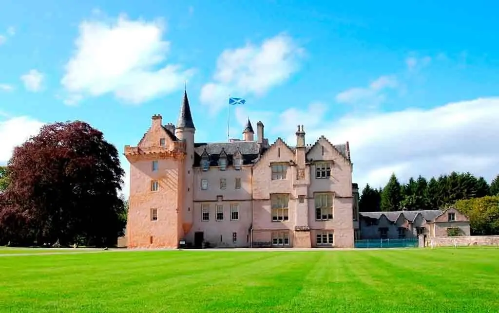 Best castles in Highlands-Brodie-Castle