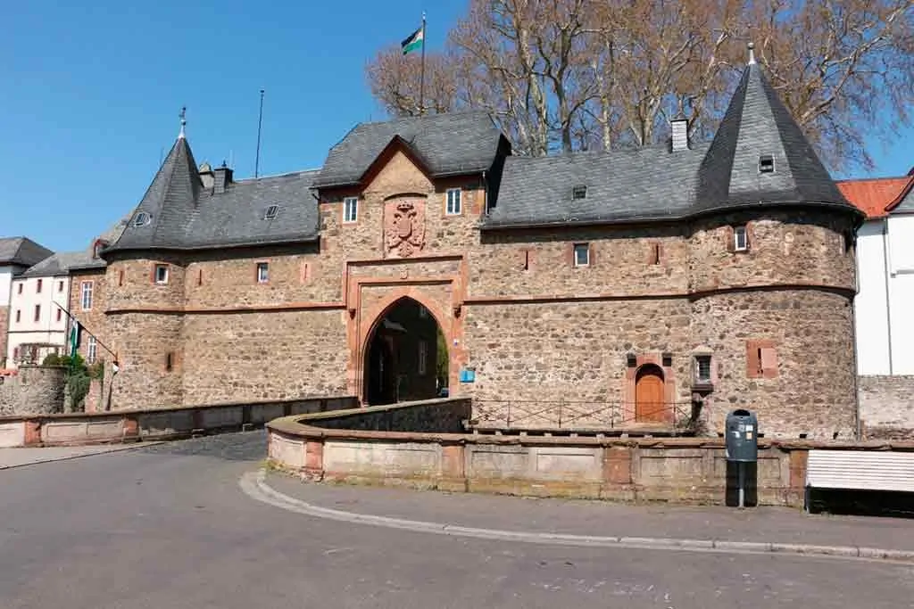 Castles near Frankfurt-Castle-of-Friedberg