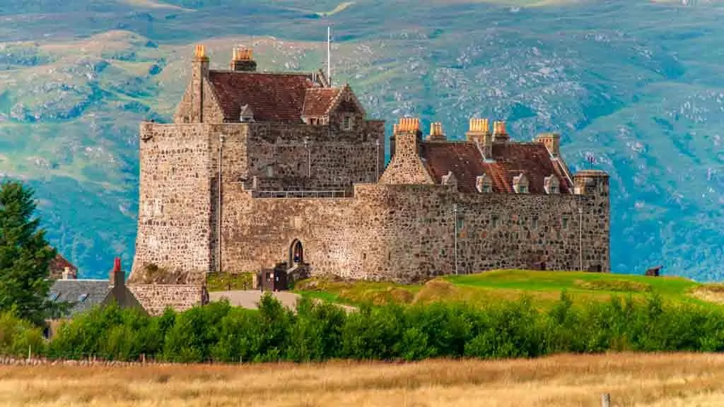 Castles in Highlands-Duart-Castle