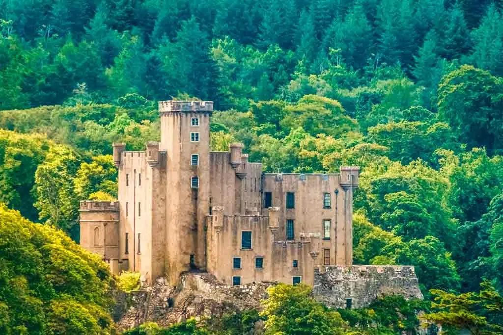 Best castles in Highlands-Dunvegan-Castle-&-Gardens
