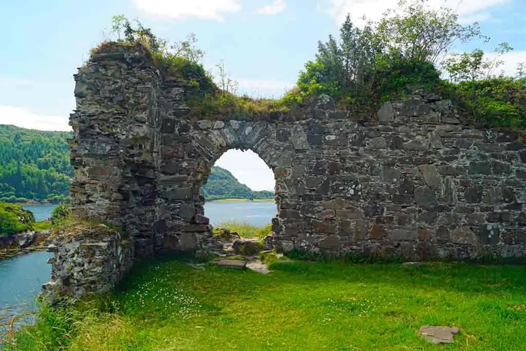 Famous Castles in Highlands-Strome-Castle