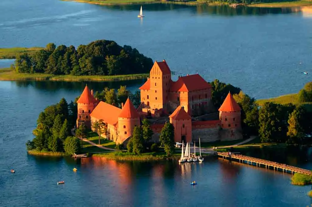 Famous Castles in Lithuania-Trakai-Island-Castle