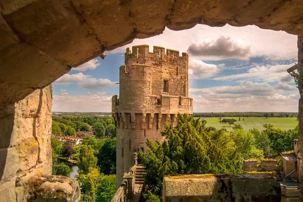 Best castles near London-Warwick-Castle
