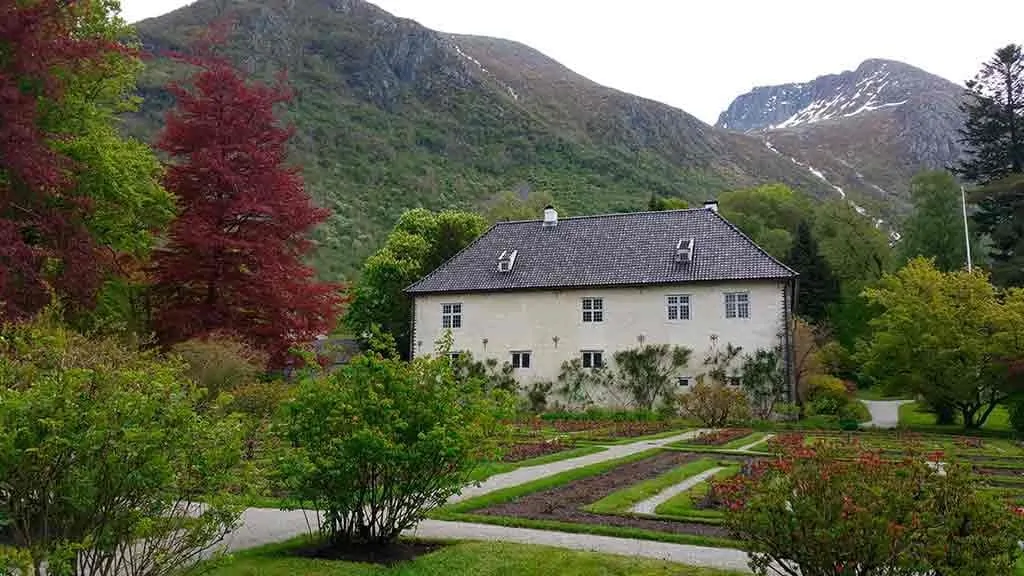 Best castles in Norway-Barony-Rosendal