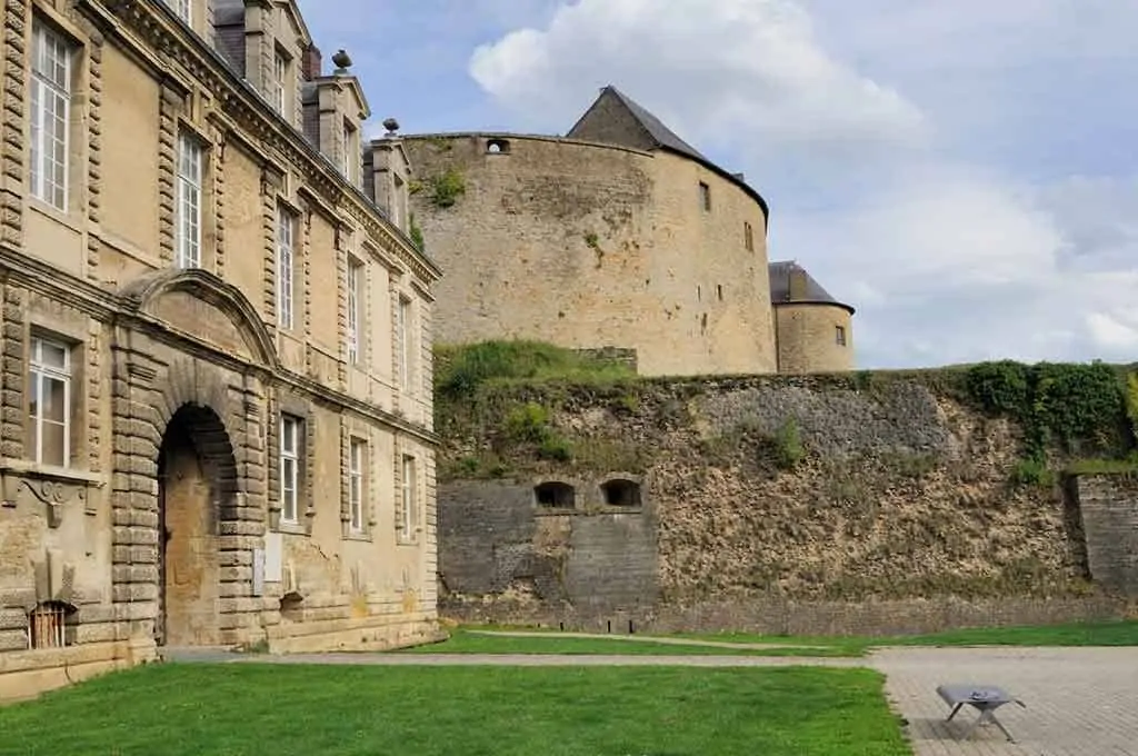 Best castles in Northern France-Castle-of-Sedan
