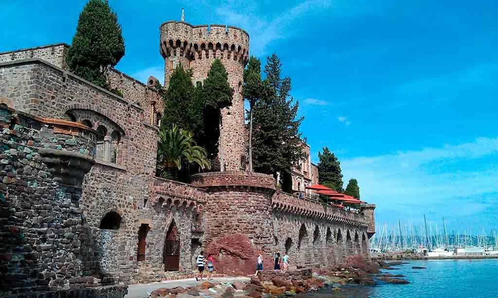 Best castles in Southern France-Château-de-la-Napoule