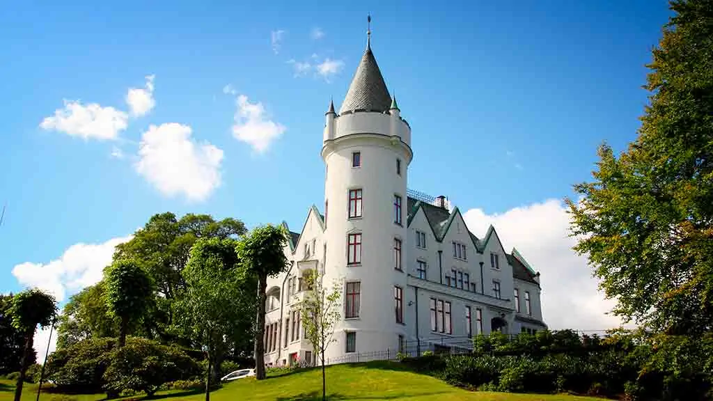 Best castles in Norway-Gamlehaugen