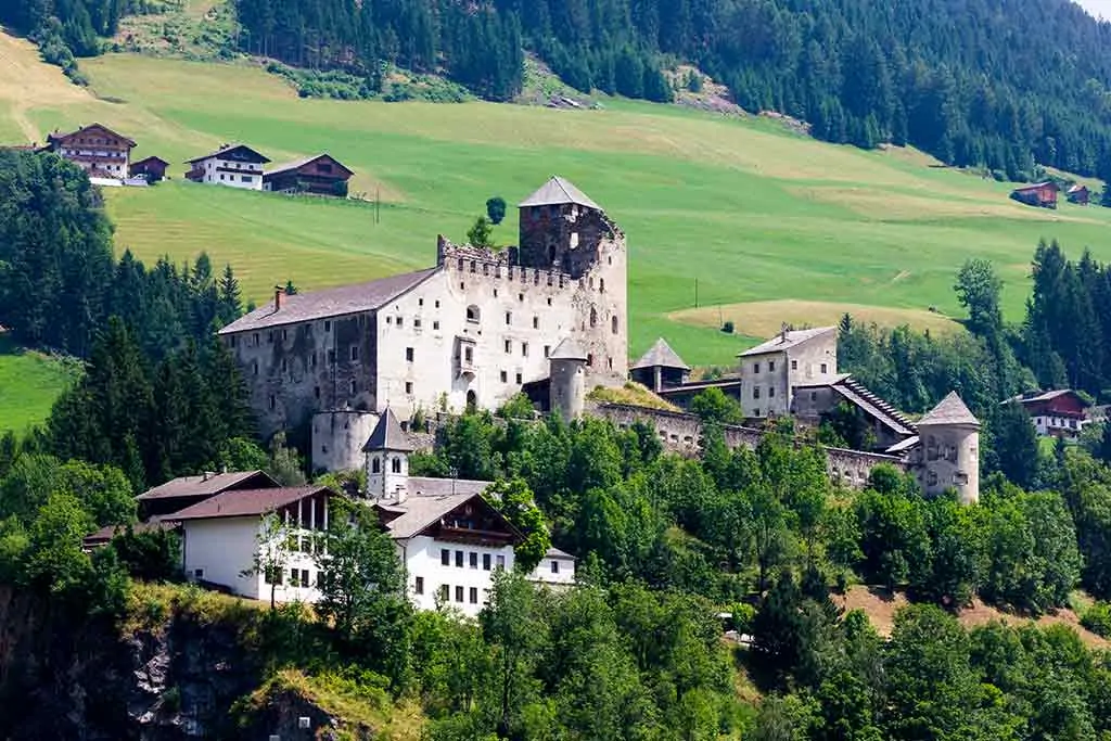 Best Austrian Castles-Heinfels-Castle
