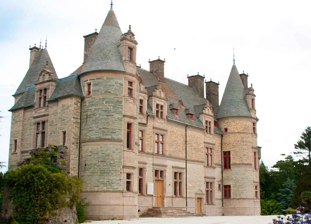 Famous Castles in Northern France-Ravalet-Castle