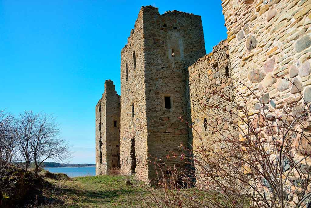 Castles in Estonia-Toolse-Castle
