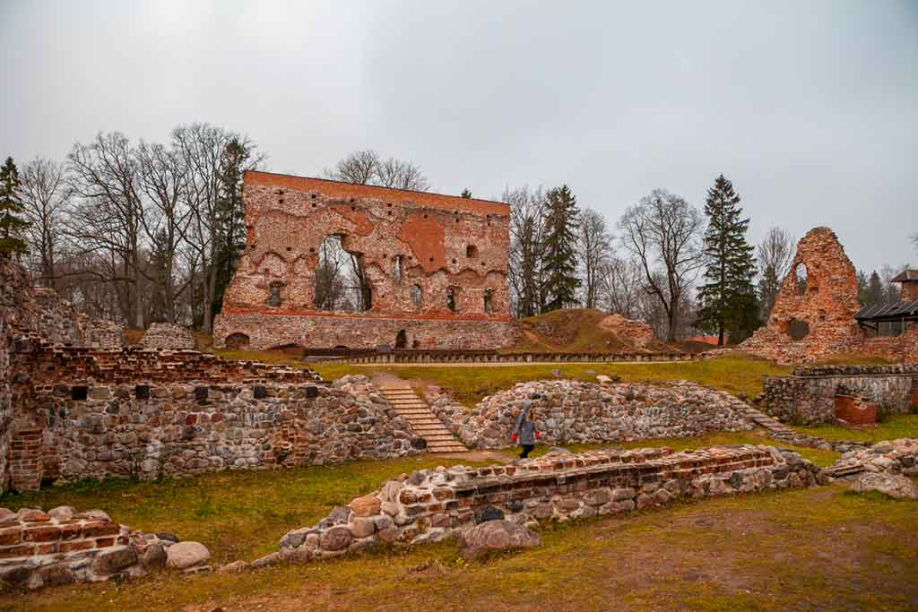 Estonian Castles-Viljandi-Castle