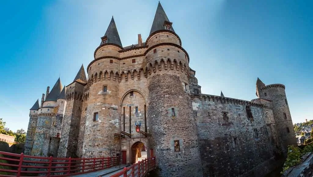 Best castles in Northern France-Vitre-Chateau