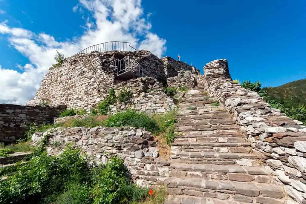 Best castles in Bulgaria-Asen's-Fortress-Castle