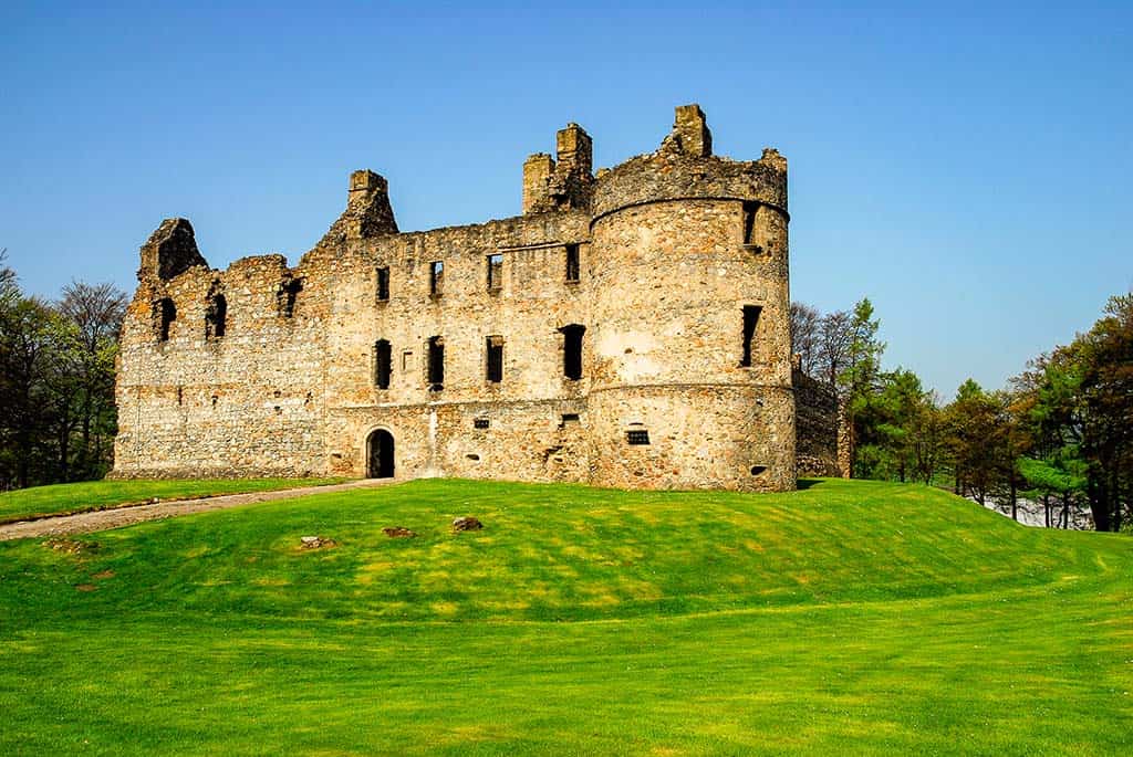 Best Castles Near Inverness - Historic European Castles