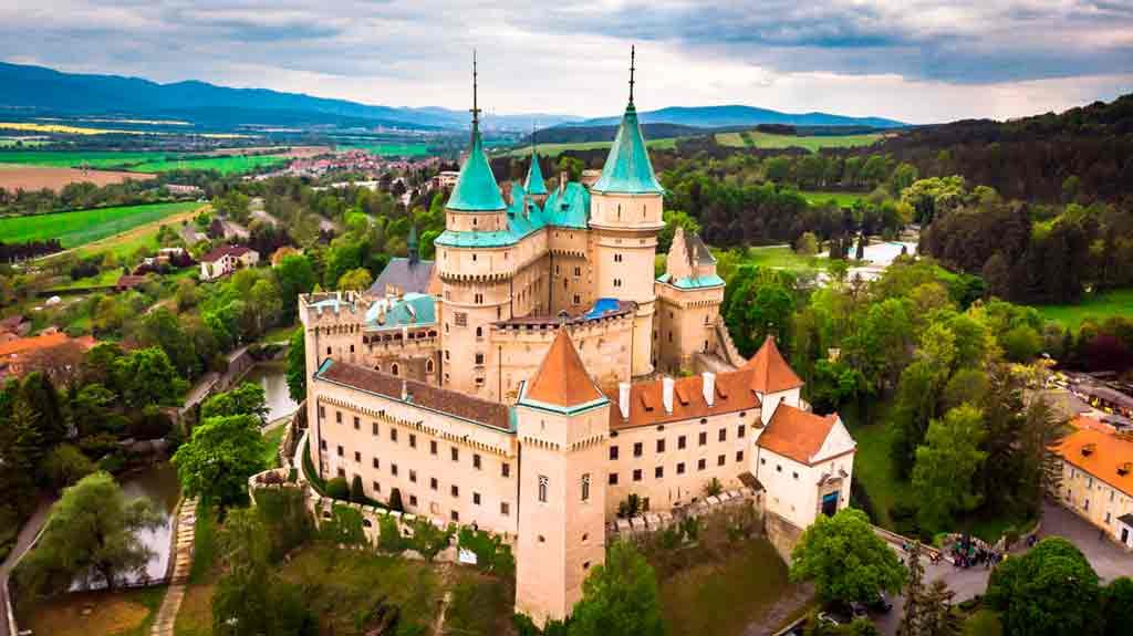 Best Castles in Slovakia - Historic European Castles
