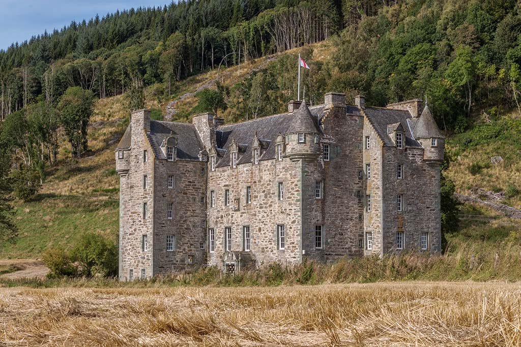 Haunted Castles in Scotland - Historic European Castles