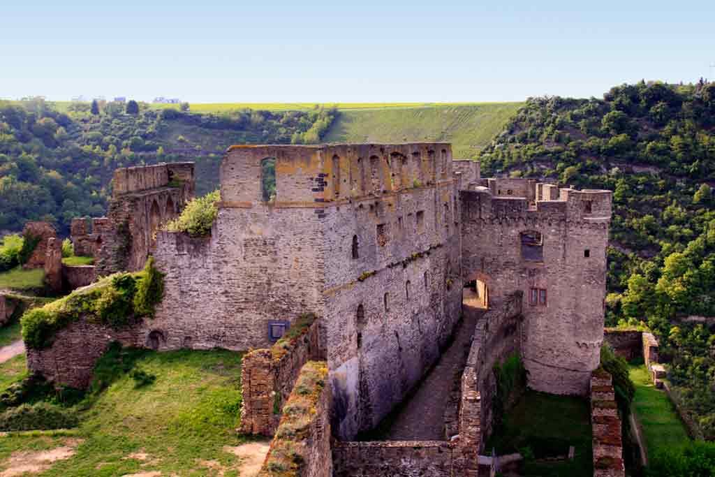 Best castles in Rhine-Rheinfels-castle