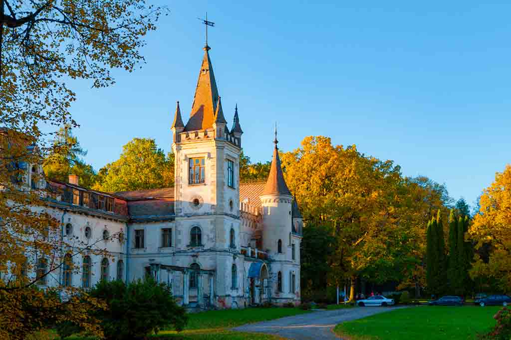 Latvian Castles-Stameriena-Castle